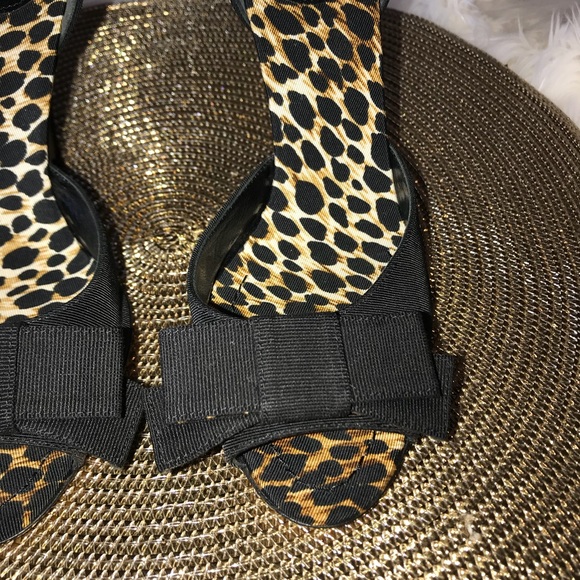 Dolce & Gabbana open toe bow pumps - worn once - Picture 3 of 5